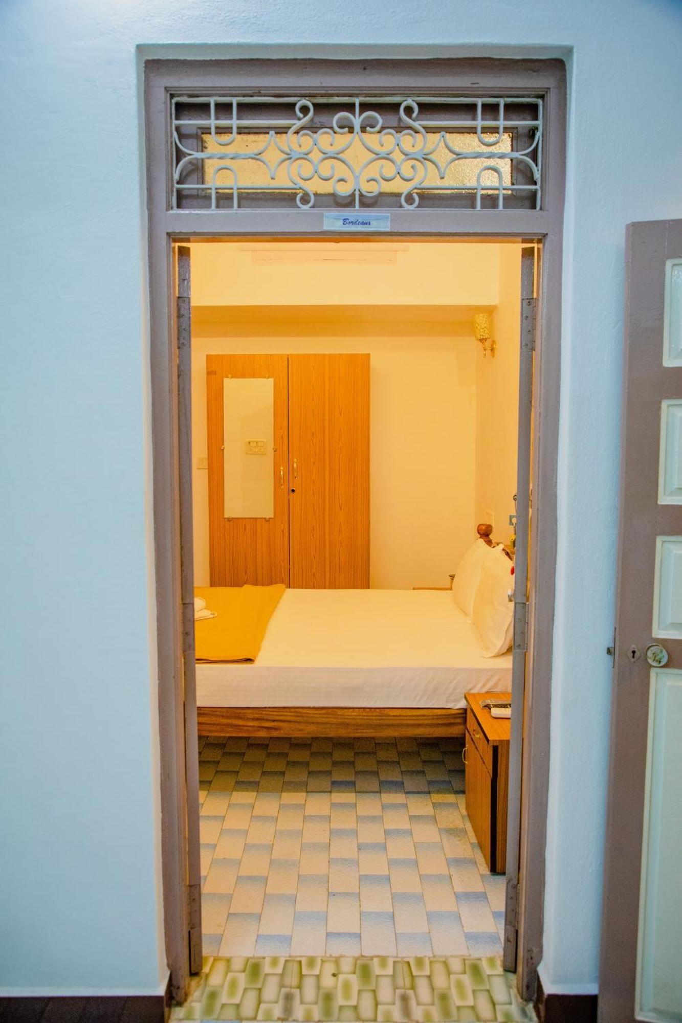 מלון פונדיצ'רי Maison Blanche Near Rock Beach מראה חיצוני תמונה