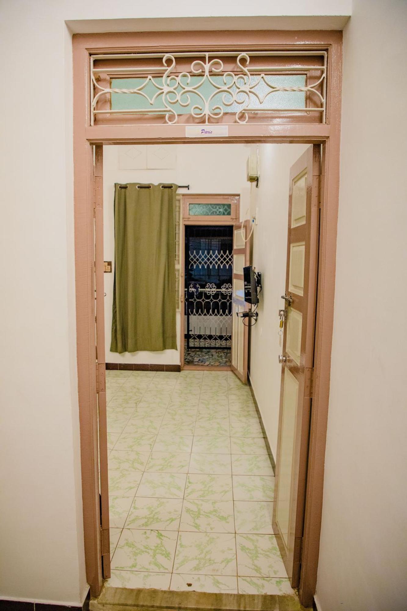 מלון פונדיצ'רי Maison Blanche Near Rock Beach מראה חיצוני תמונה