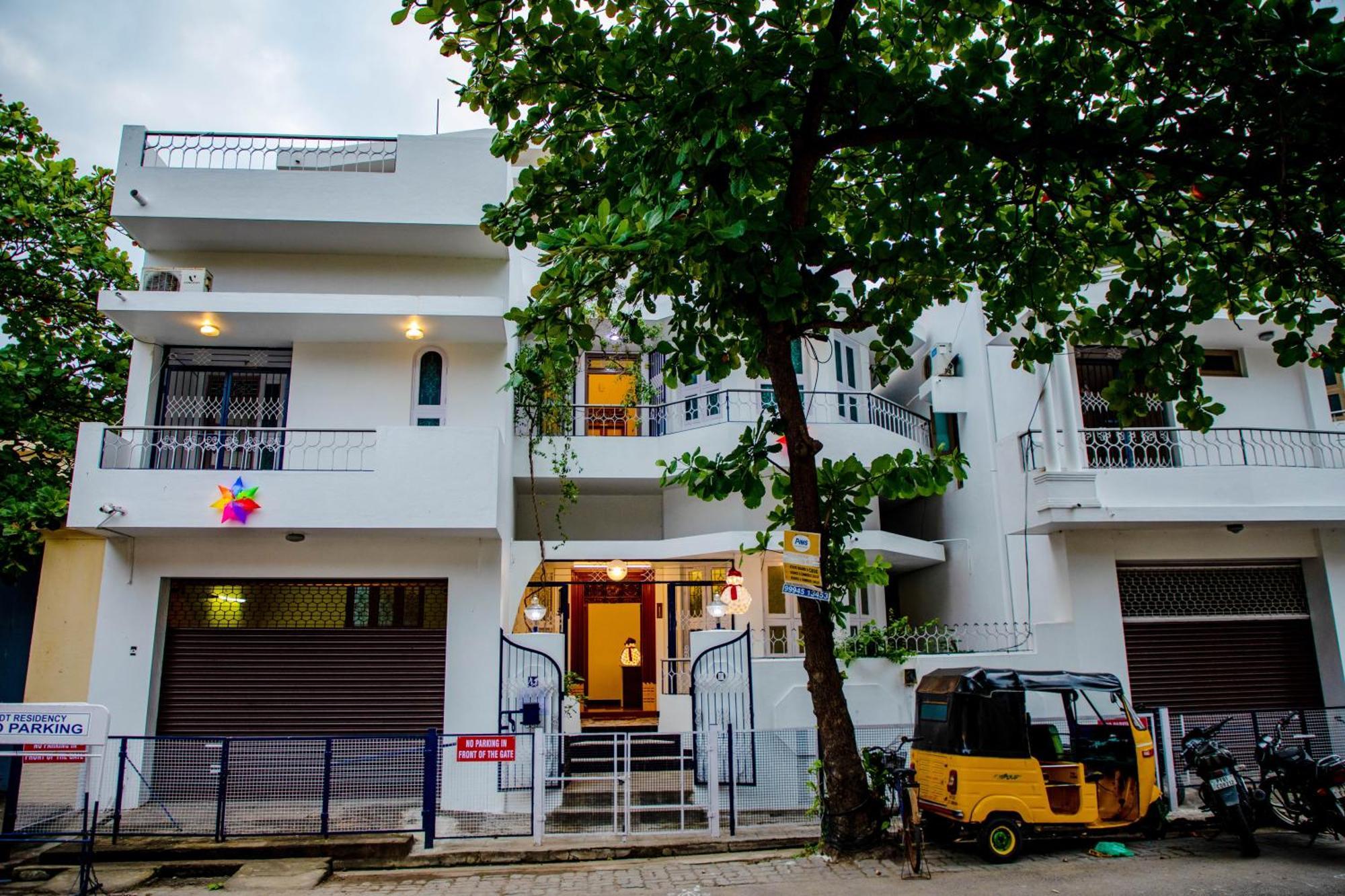 מלון פונדיצ'רי Maison Blanche Near Rock Beach מראה חיצוני תמונה